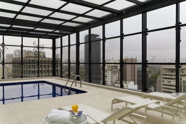 Imagem Flat disponível para venda no Hotel Address Faria Lima by Intercity, com 42m², 1 dormitório e 1 vaga de garagem