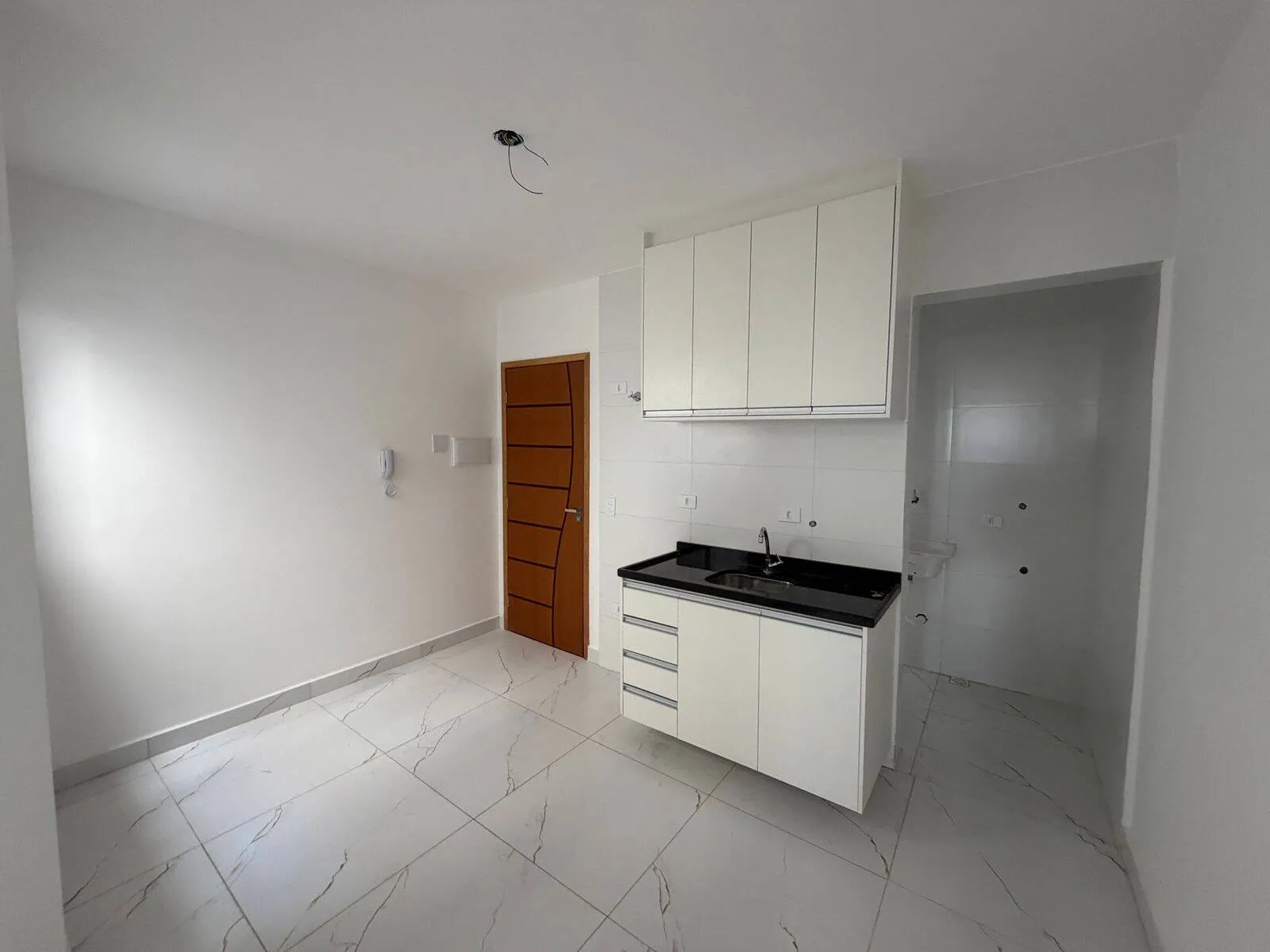 Imagem Apartamento com 2 quartos ao lado da Estação Vila Tolstói