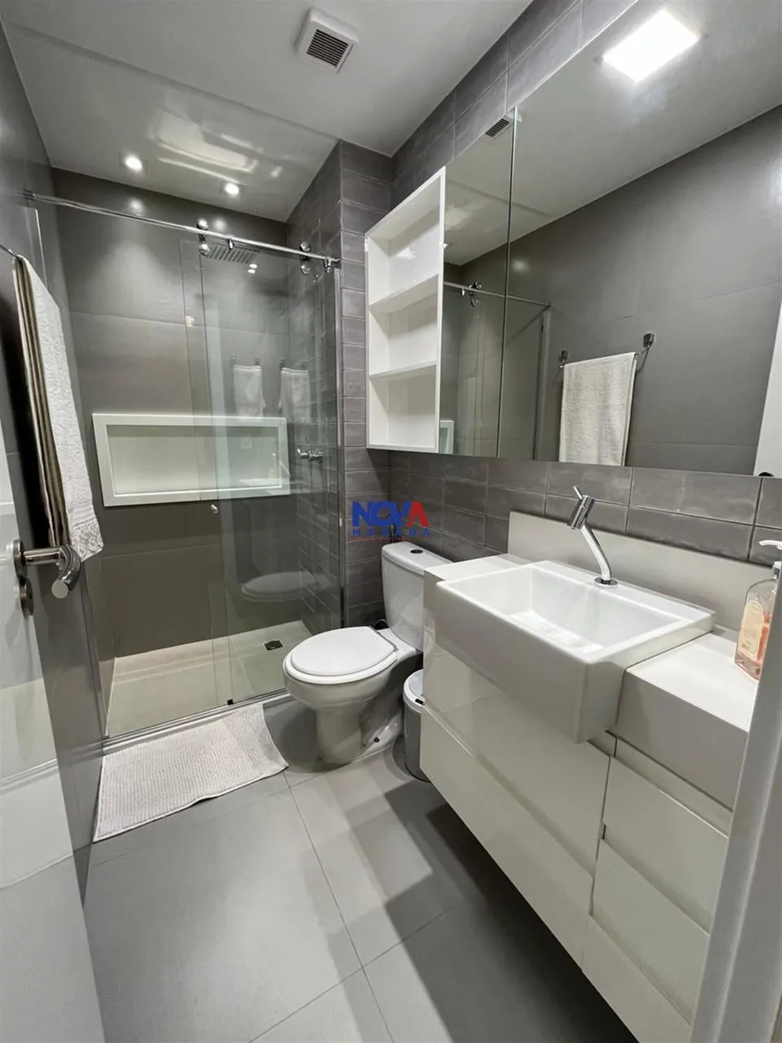 Imagem Apartamento com 2 quartos à venda em Vila Velha