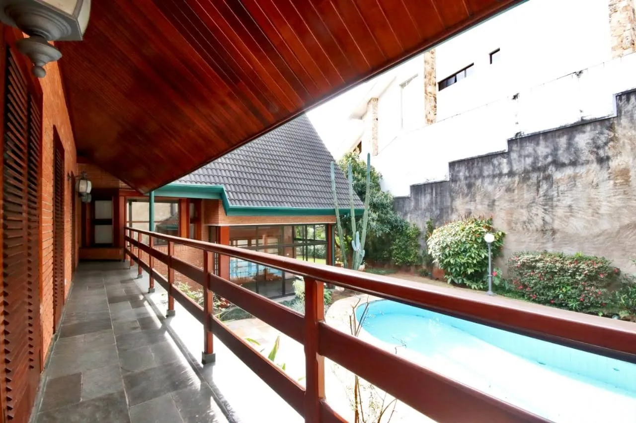 Imagem CASA RESIDENCIAL em SANTANA DE PARNAÍBA - SP, ALPHAVILLE