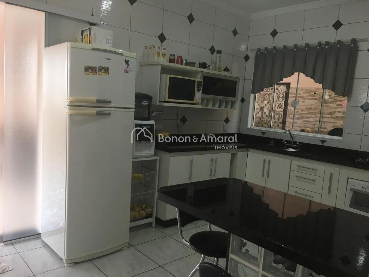 Imagem Casa de Condomínio com 3 Quartos e 5 banheiros à Venda, 220 m² - Valinhos