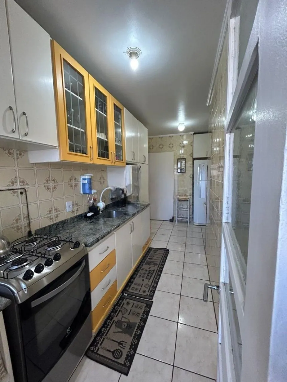 Imagem Amplo Apartamento de 3 Dormitórios com Churrasqueira no Bairro Floresta