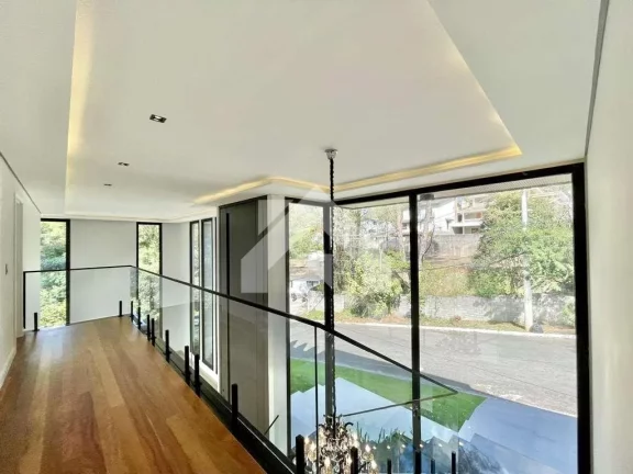 Imagem Casa de Condomínio em São Paulo II - Cotia