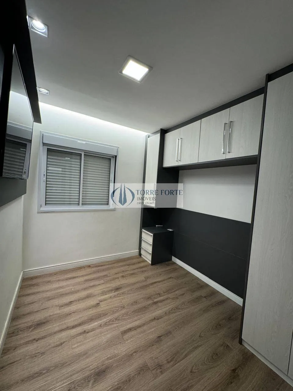 Imagem Lindo apartamento com 60 m², 2 dormitórios sendo 1 suíte, 1 vaga de garagem