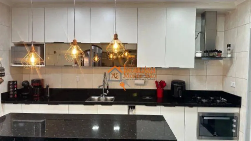 Imagem Sobrado com 3 dormitórios à venda, 200 m² por R$ 958.500,00 - Jardim Aida - Guarulhos/SP