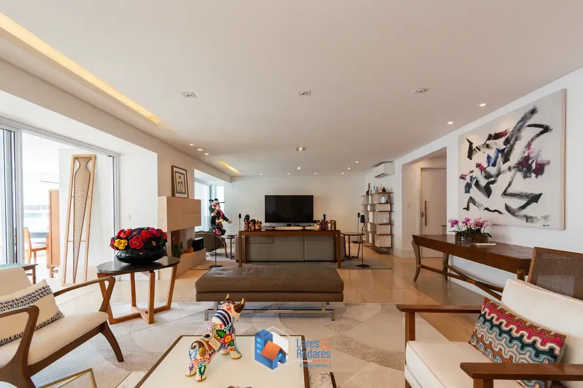 Imagem Apartamento para venda em Moema com 4 quartos, sendo 4 suítes, 335m²