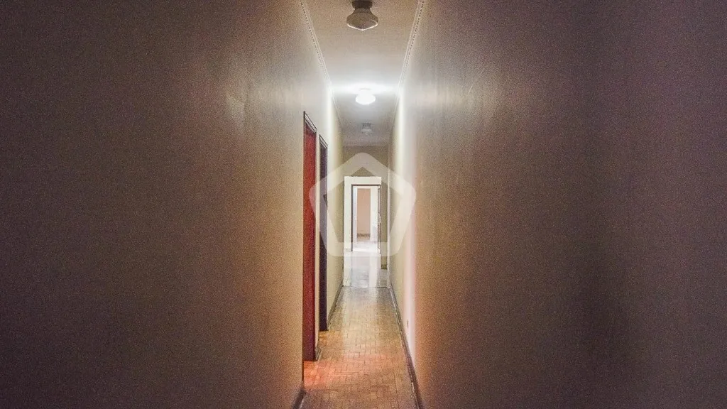 Imagem Imperdível oportunidade: Casa à venda em São Caetano do Sul-SP, bairro Cerâmica, 2 quartos, 2 banheiros, 2 vagas e 244m².