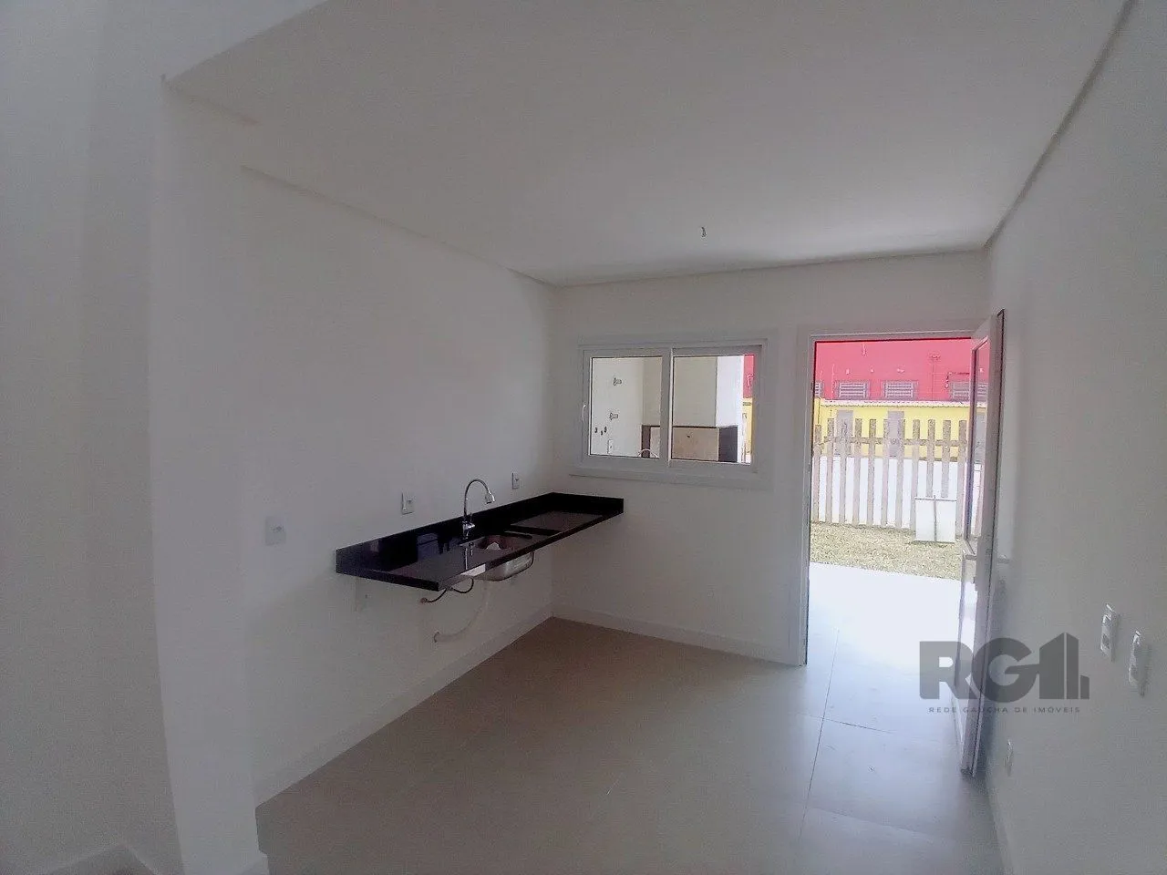 Imagem Casa 3 dormitórios, 2 suítes, 2 vagas, no bairro Hípica, Porto Alegre/RS