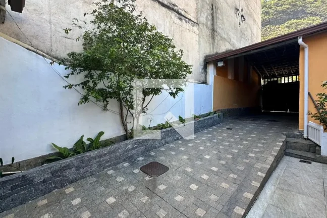 Imagem Casa à Venda - Vargem Pequena, 2 Quartos, 400 m2