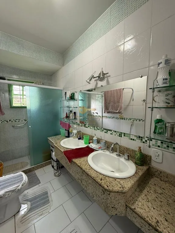 Imagem Casa para Venda em Teresópolis / RJ no bairro Araras