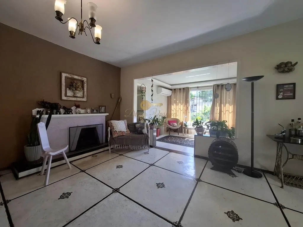 Imagem Casa para Venda em Teresópolis / RJ no bairro Golfe