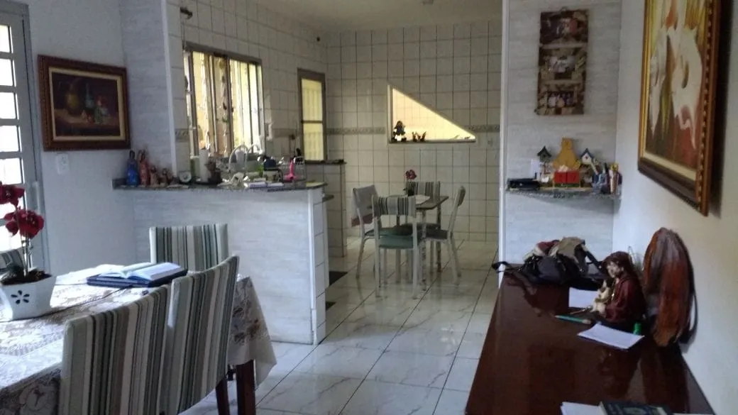 Imagem Casa à venda 3 Quartos, 1 Suite, 2 Vagas, 179.2M², São Benedito, Pindamonhangaba - SP