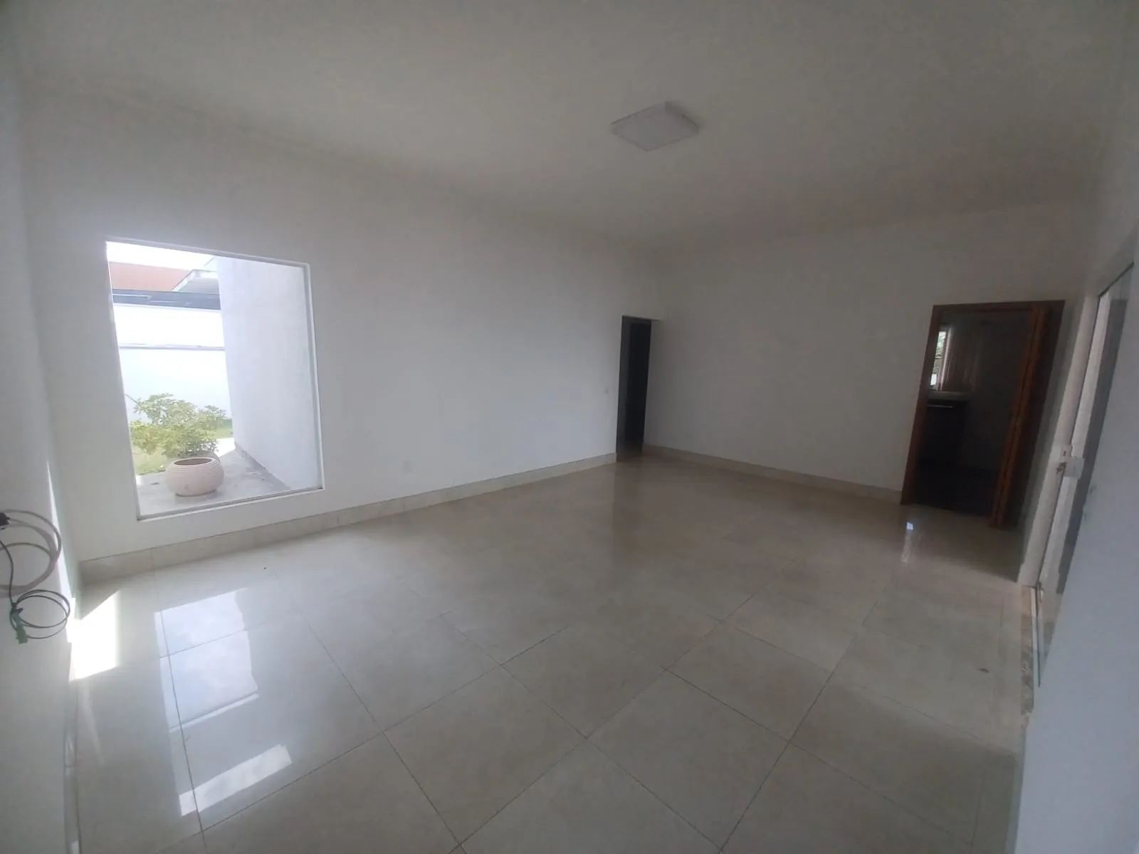 Imagem Magnífica casa térrea no Residencial Solar do Bosque!