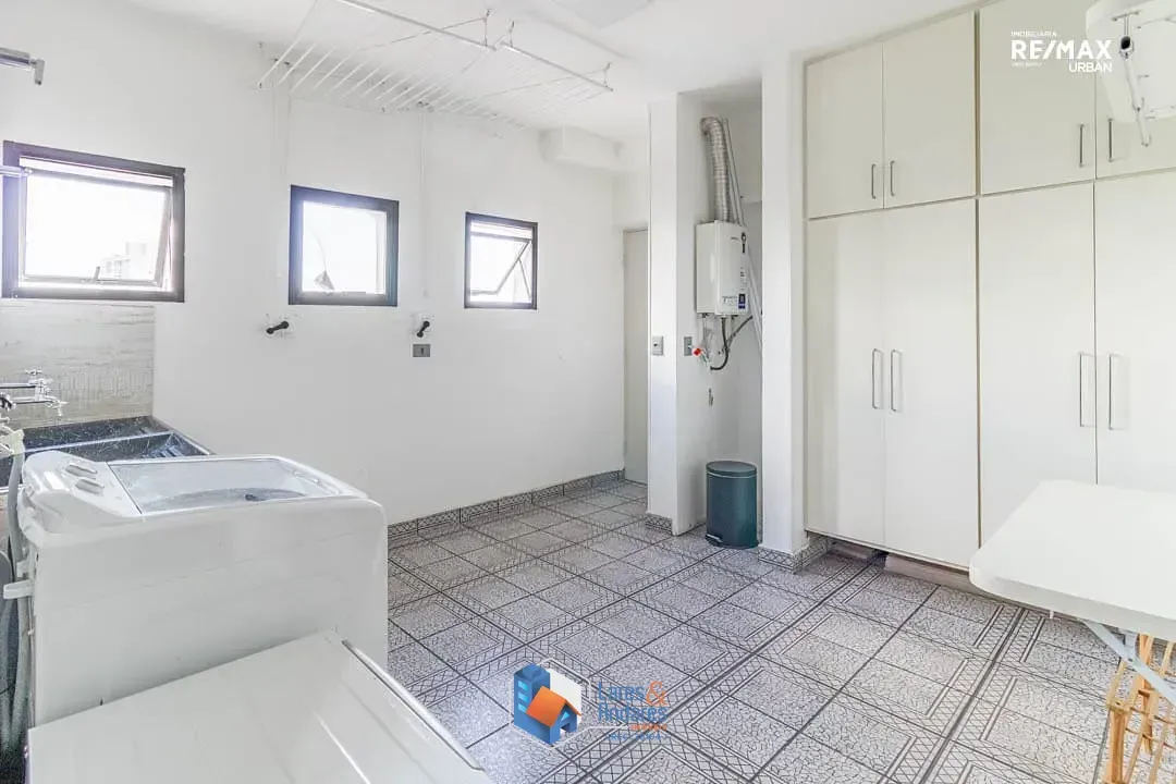 Imagem Apartamento para venda em Vila Andrade com 3 quartos, sendo 3 suítes, 239.36m²