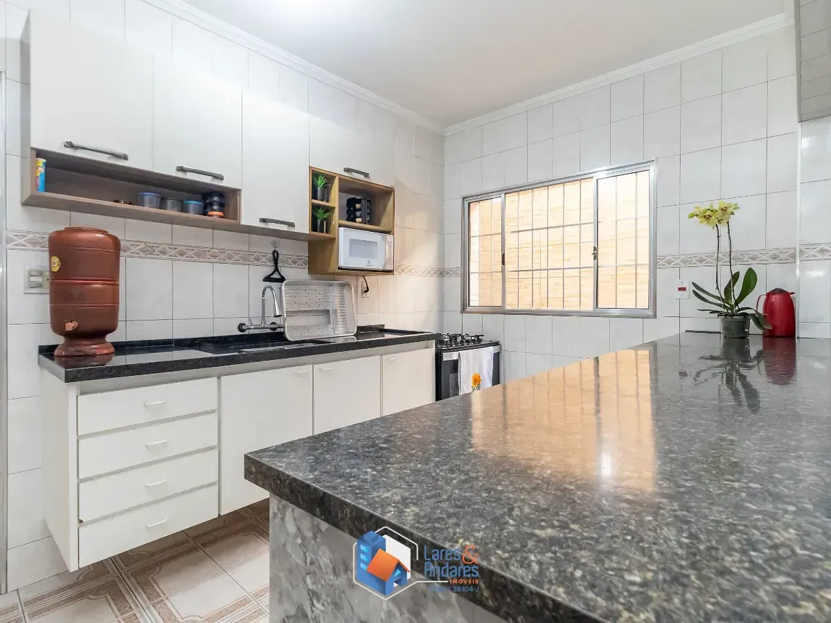 Imagem Sobrado para venda em Perus com 3 quartos, sendo 1 suíte, 154m²