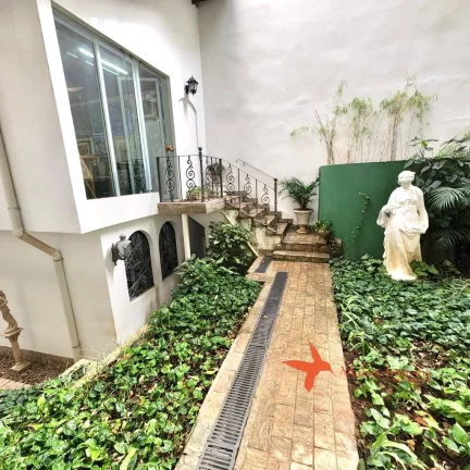 Imagem Sala Comercial para alugar em Pinheiros, São Paulo-SP: 1 sala, banheiro compartilhado, 9,83 m² de área