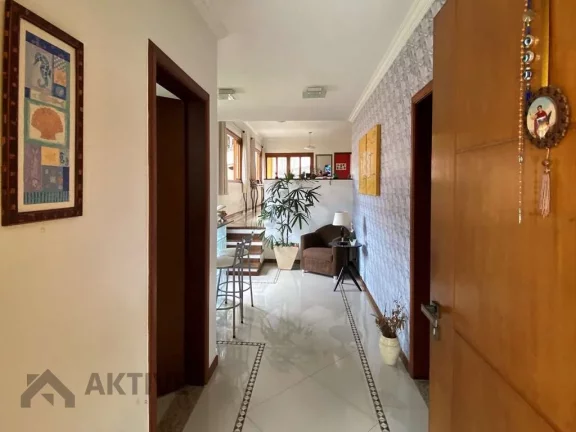 Imagem Casa de Condomínio em Granja Viana - Cotia
