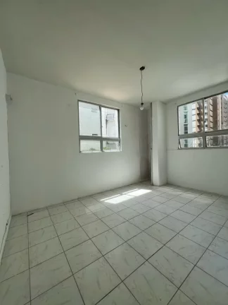 Imagem Apartamento para Locação em Recife, Boa Viagem, 3 dormitórios, 2 banheiros, 1 vaga