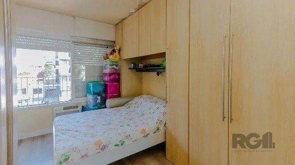 Imagem Vende-se excelente cobertura 2 quartos com suíte, 3 vagas de garagem com 156m² no Petrópolis