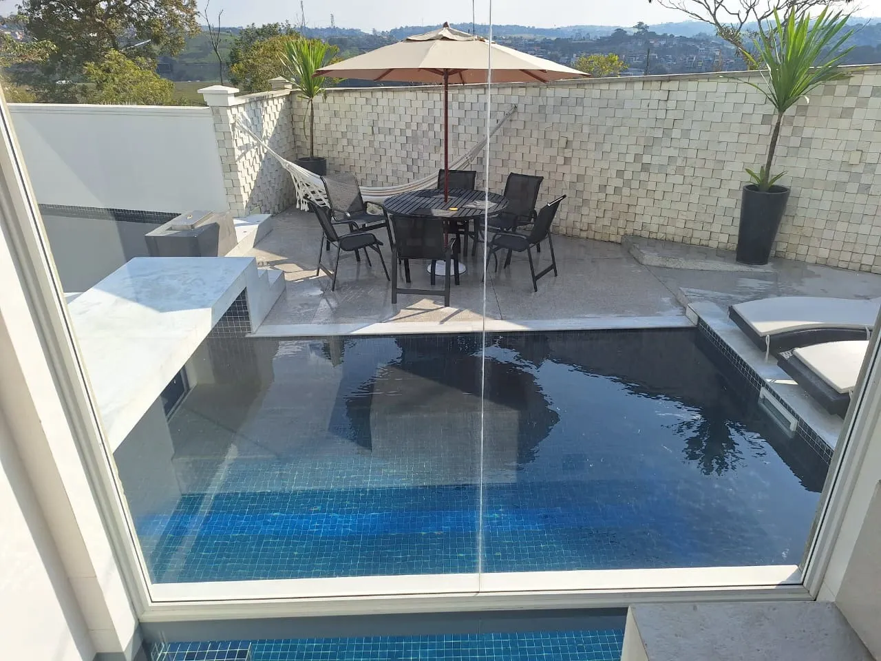 Imagem Elegância Excepcional: A Majestosa Mansão Resort de São Paulo