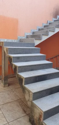 Imagem Sobrado à venda  Vila Independência  Bauru/SP  180m²