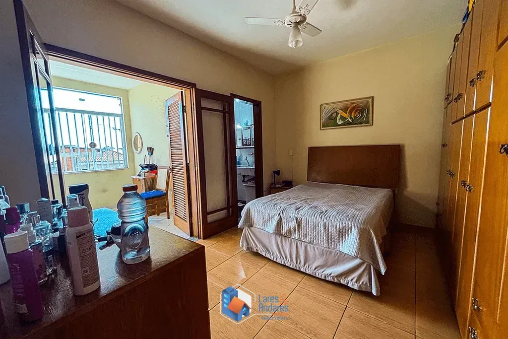 Imagem Casa à venda 3 Quartos 1 Suite 5 Vagas 358M² Campo Grande São Paulo - SP