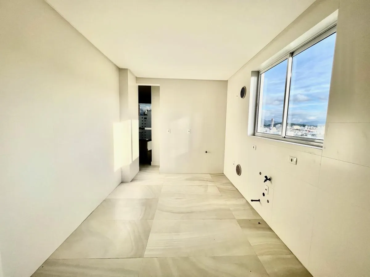 Imagem Apartamento Zona Central para Venda em Balneário Camboriú, CENTRO, 3 dormitórios, 3 suítes, 4 banheiros, 2 vagas