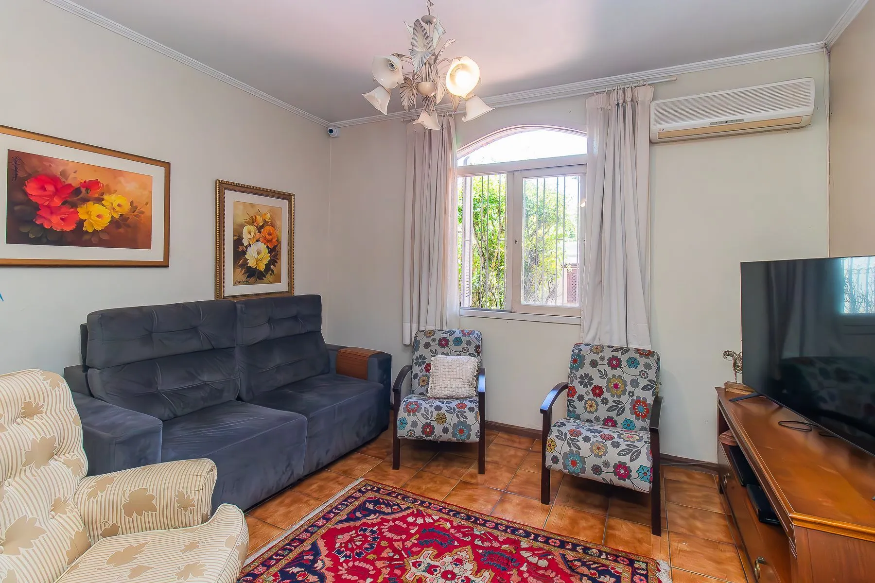 Imagem Casa com 5 dormitórios e muito mais