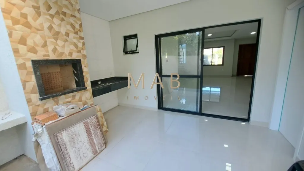 Imagem Casa Geminada de Alto Padrão à Venda em Ótima Localização na Praia de Ingleses - Florianópolis/SC!