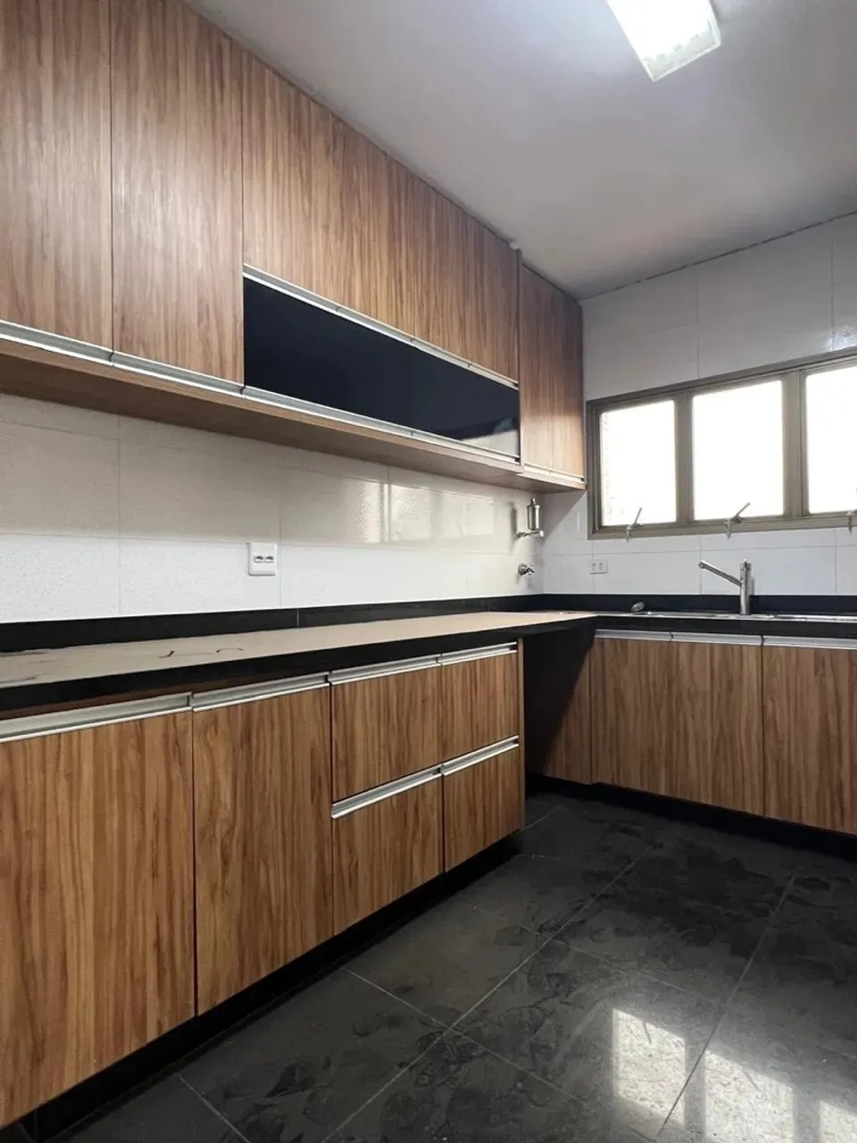 Imagem Venda de Apartamento de Luxo: 4 quartos, 3 suítes, 4 banheiros, 3 vagas na melhor localização de São Caetano do Sul-SP!