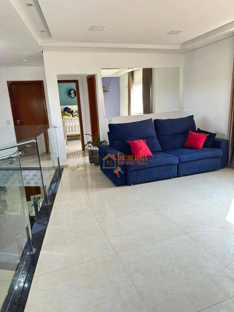 Imagem Sobrado com 3 dormitórios à venda, 300 m² por R$ 2.800.000,00 - Pindorama - Mogi das Cruzes/SP