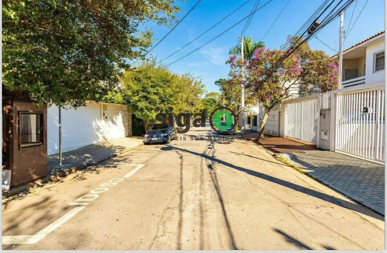Imagem Casa Assobradada à venda com 4 quartos, sendo 2 suites, 4 vagas no Jardim Paulistano, SEM MOBILIA