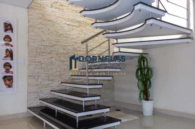 Imagem CASA ALTO PADRÃO QI 18 GUARÁ I LAZER SEM IGUAL VENHA CONFERIR