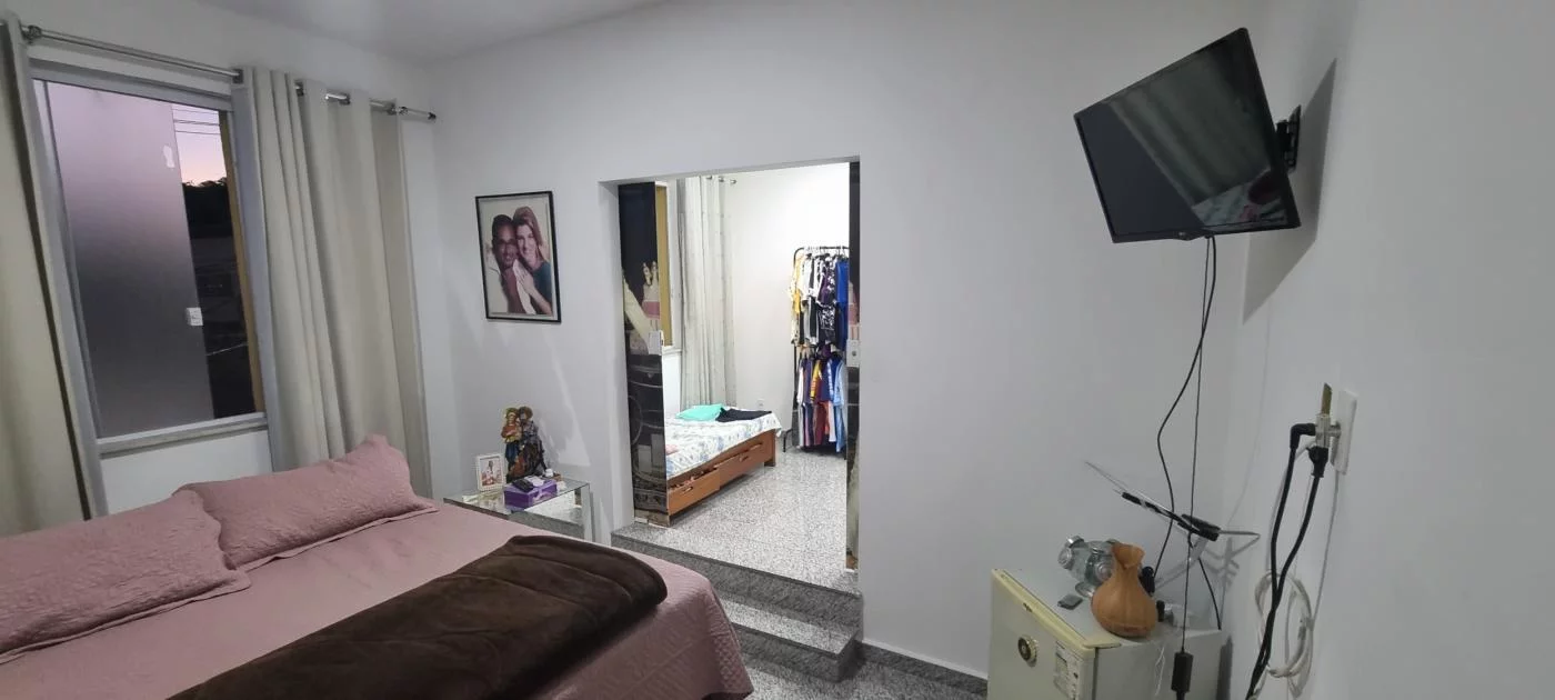 Imagem Casa para Venda em Rio de Janeiro, RAMOS, 4 dormitórios, 1 suíte, 3 banheiros, 1 vaga