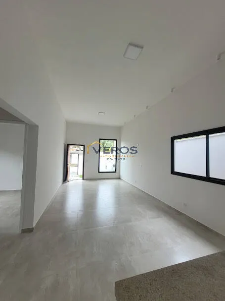 Imagem Casa Nova, Térrea com 3 quartos a venda na praia Massaguaçu em Caraguá