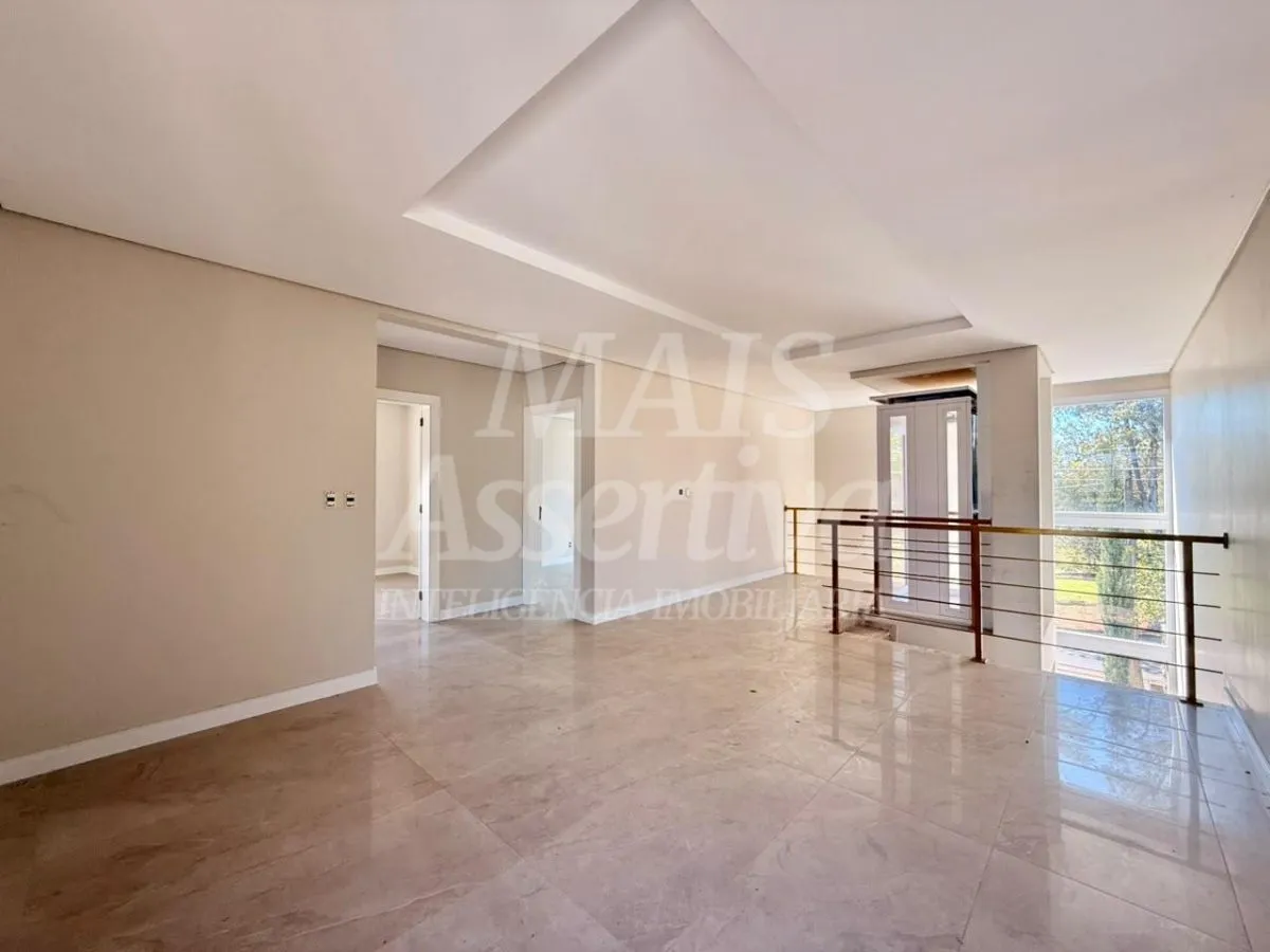 Imagem Sobrado com 03 suites, semi mobiliado para locação - São José em Canoas
