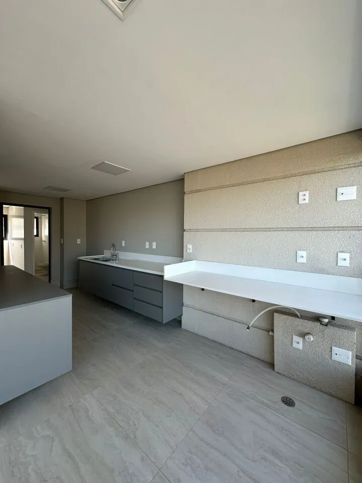 Imagem Apartamento para locação de 145 m² com 3 suítes e 2 vagas
