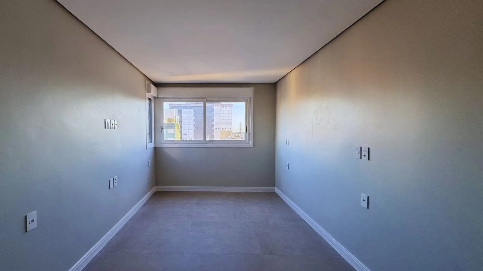 Imagem Apartamento à venda em Torres, Centro, com 2 quartos, 87m2