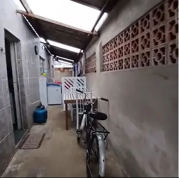 Imagem Casa para Venda em Peruíbe, Jardim Caraminguava, 2 dormitórios, 1 banheiro, 2 vagas