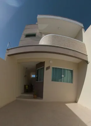 Sobrado com 3 Quartos à Venda, 113 m² em Vila Regina Célia - Cruzeiro