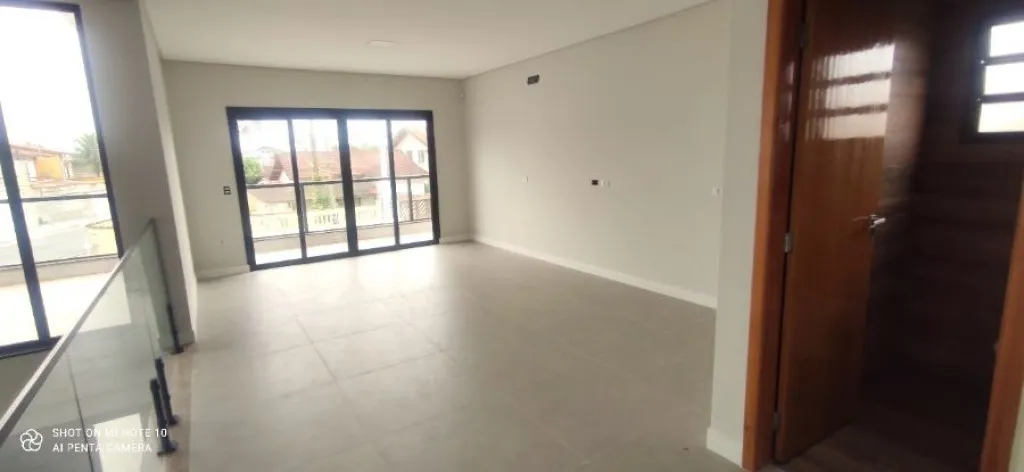 Imagem CASA COM 185,00 m² - FLÓRIDA - PRAIA GRANDE SP