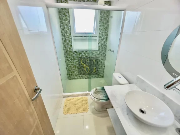 Imagem Casa para Venda em Teresópolis, Albuquerque, 4 dormitórios, 1 suíte, 3 banheiros, 2 vagas