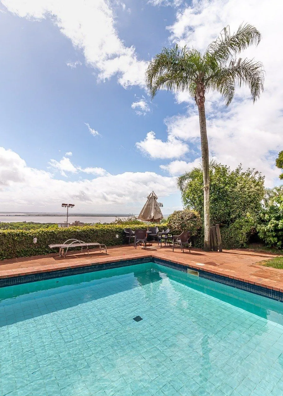 Imagem Casa de Condomínio em Santa Tereza