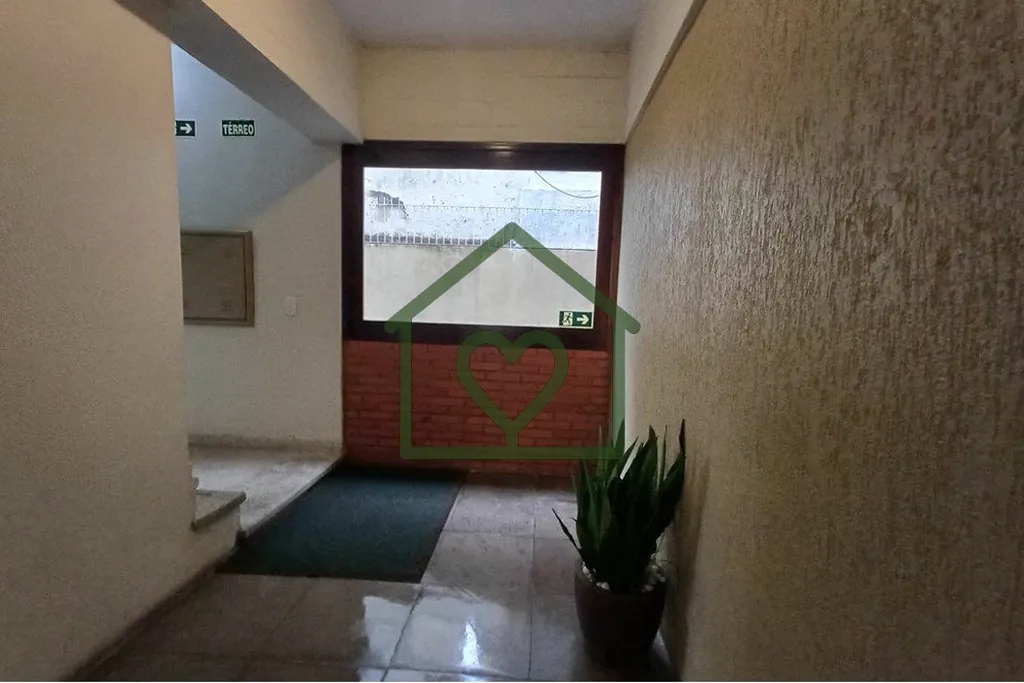 Imagem Bem-vindo ao seu novo lar no coração do bairro Partenon, em Porto Alegre! Este apartamento encanta...