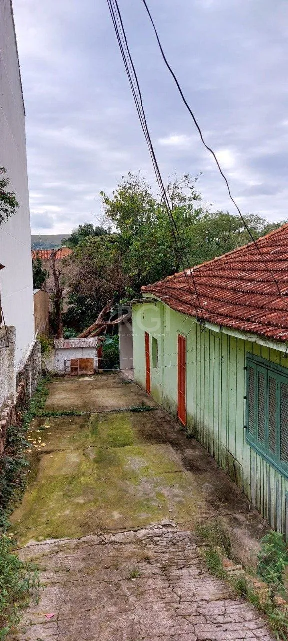 Imagem Terreno para Venda - 484m², 0 dormitórios, Cristal, Porto Alegre