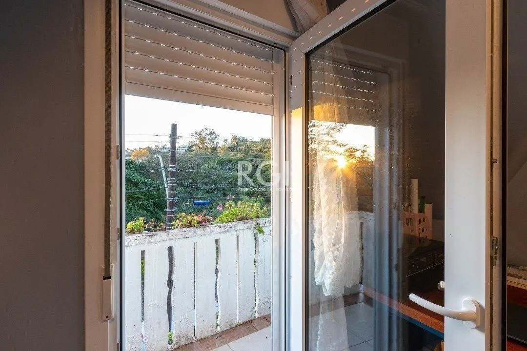 Imagem Casa para Venda - 200m², 3 dormitórios, sendo 1 suites, 2 vagas - Vila Assunção