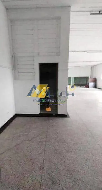 Imagem Alugo Salão Comercial em Parque Novo Oratório, Santo André