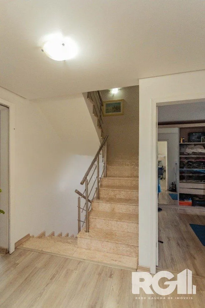 Imagem Casa com 5 Quartos 240m² privativos no Condomínio Parque Iguaçu. Bairro Ecoville