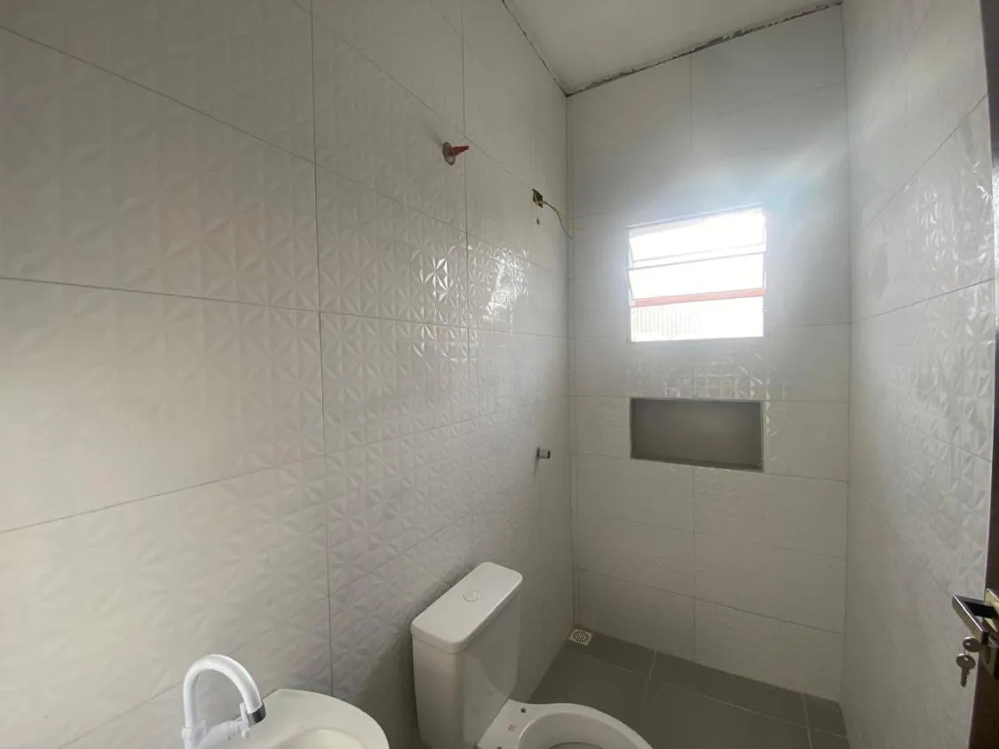 Imagem CASA NOVA COM 02 DORMITÓRIOS E ACEITA FINANCIAMENTO BANCÁRIO NO NOSSA SENHORA DO SION EM ITANHAÉM