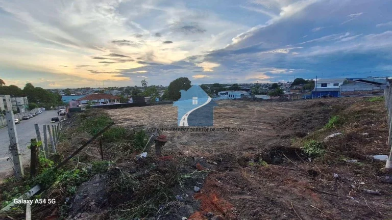 Imagem Terreno em Flores